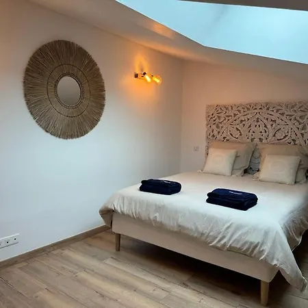 Emotion Spa84 Appart Piscine Interieur Et Jacuzzi Mondragon Exterior photo