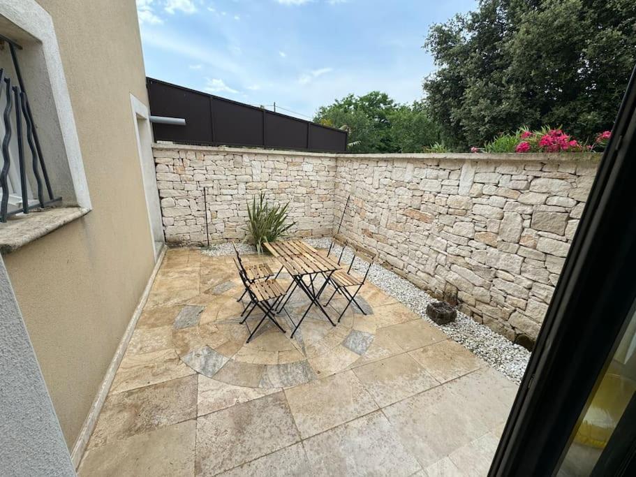 Emotion Spa84 Piscine Interieur Et Jacuzzi Villa
